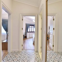 hallway_179.jpg