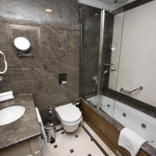 bathroom.png